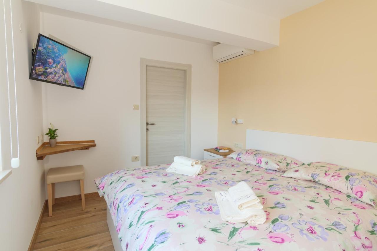 Apartmani Ravan Cernik  Экстерьер фото
