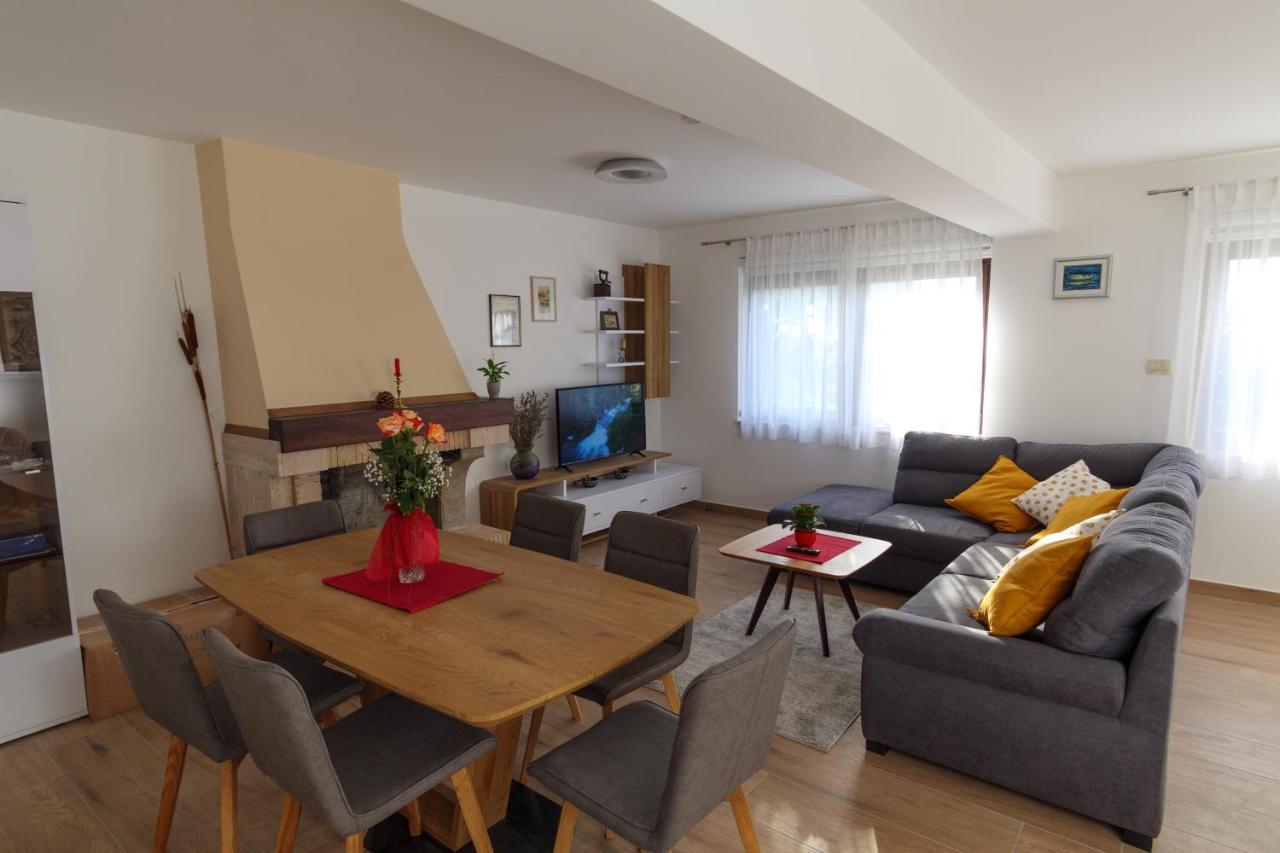 Apartmani Ravan Cernik  Экстерьер фото